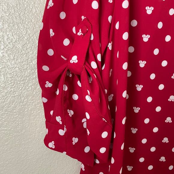 Torrid Disney Top Womens 3X Red White Minnie Mouse Harper Georgette Dot Blouse - Picture 7 of 12